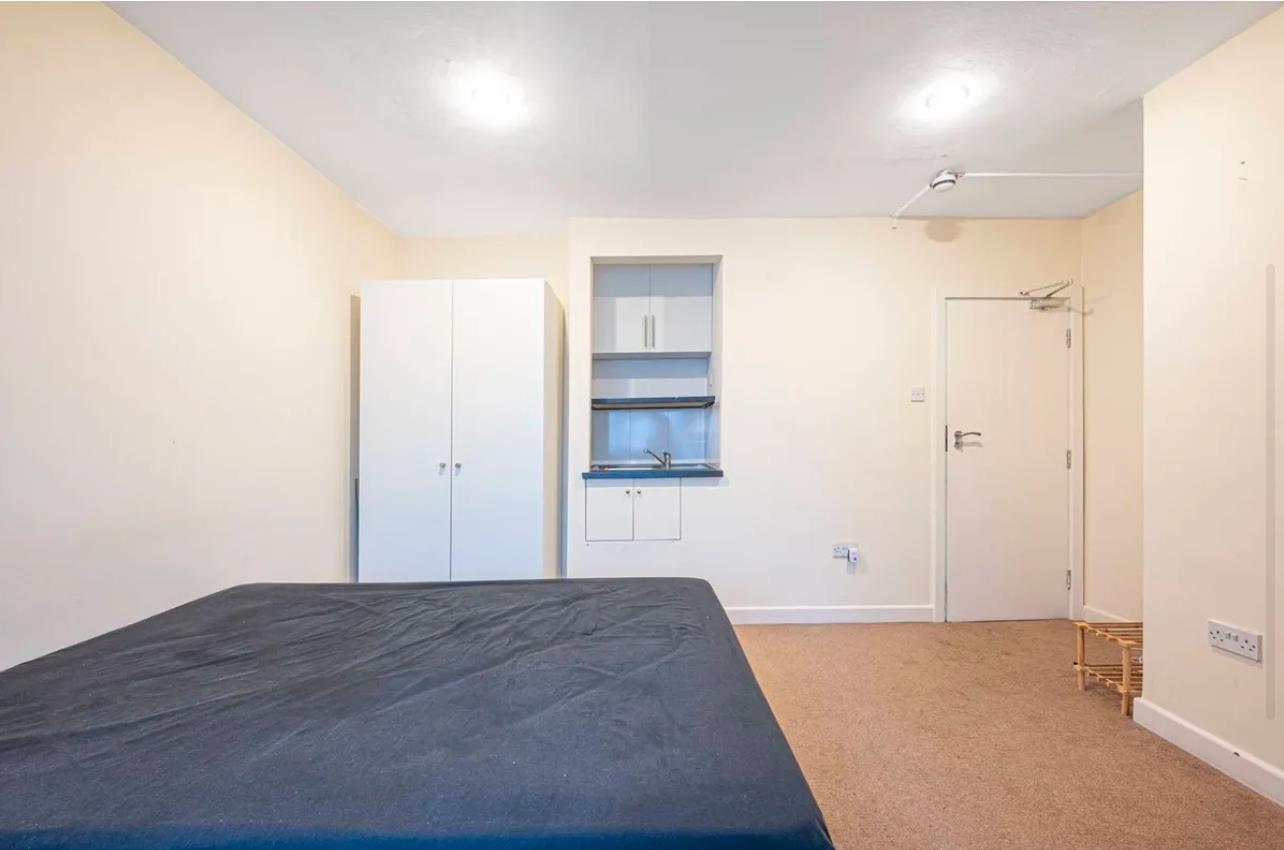 0 bed property in Market Place, Golders Green
